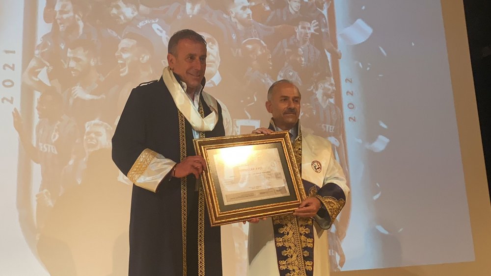 ABDULLAH AVCI’YA DOKTORA ÜNVANI
