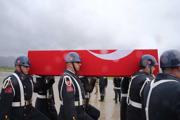 Şehit Jandarma Astsubay Üstçavuş Mehmet Gündüz, Tokat'ta son yolculuğuna uğurlandı