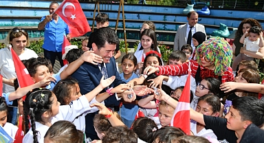 Başkan Kaya  çocuklarla şenlendi