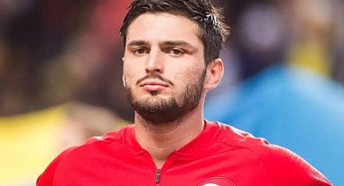 Yeni Transfer Okay Geliyor