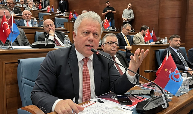 Cüneyit Zorlu, Büyükşehir bütçesindeki faiz yüküne dikkat çekti