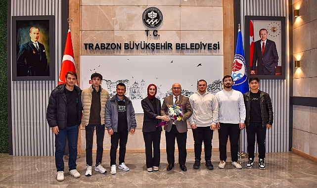 GENÇ MUCİTLER BÜYÜKŞEHİR BELEDİYESİ’Nİ ZİYARET ETTİ