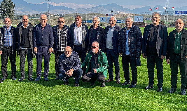Kıbrıs Barış Kupası kahramanları 50 yıl sonra Gönyeli Stadı’nda!