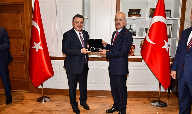 BAKANLARDAN BAŞKAN GENÇ’E DESTEK SÖZÜ