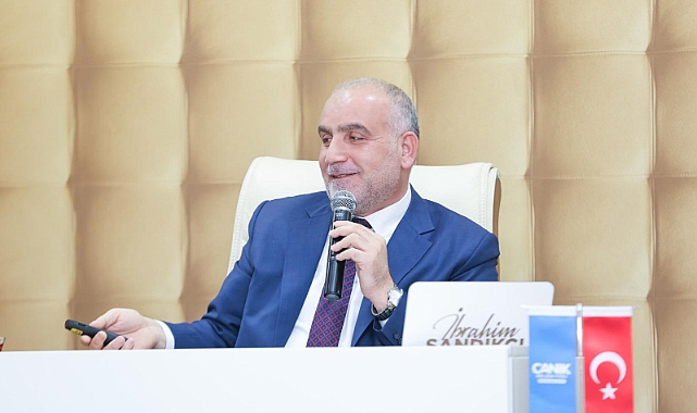Başkan İbrahim Sandıkçı: "Canik'imizi projeler ve yatırımlarla geleceğe taşımaya devam ediyoruz" 