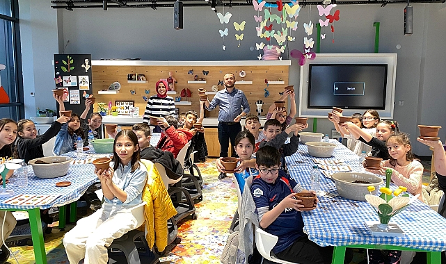 BÜYÜKŞEHİR TOHUMLARIN GELECEĞE AKTARILMASI İÇİN DESTEK VERİYOR