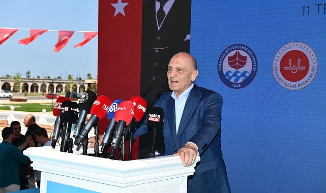 DOĞU KARADENİZ'İN EN BÜYÜK CAMİSİ HANİFE HATUN CAMİİ İBADETE AÇILDI