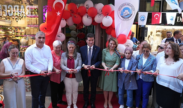 ORTAHİSAR TOPRAK ANA KADIN KOOPERATİFİ VE EL SANATLARI ÇARŞISI AÇILDI