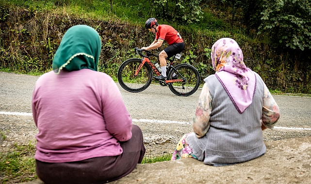 TRABZON’DA PEDALLAR ŞAMPİYONLUK İÇİN DÖNDÜ