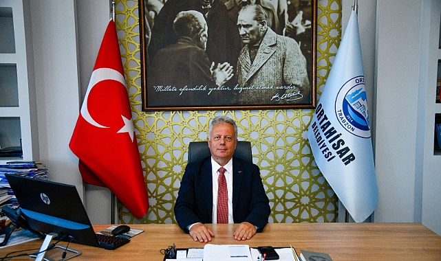 ZORLU: “ORTAHİSAR BELEDİYESİ, DEVLET DESTEĞİ OLMADAN NASIL HİZMET EDİLEBİLİRMİŞ GÖSTERDİ” 