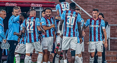 Trabzon Gövde Gösterisi Yaptı
