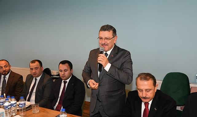 BAŞKAN GENÇ VAKFIKEBİR'DE MUHTARLARLA BULUŞTU
