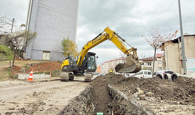 BÜYÜKŞEHİR’İN ALTYAPI HAMLESİ DEVAM EDİYOR