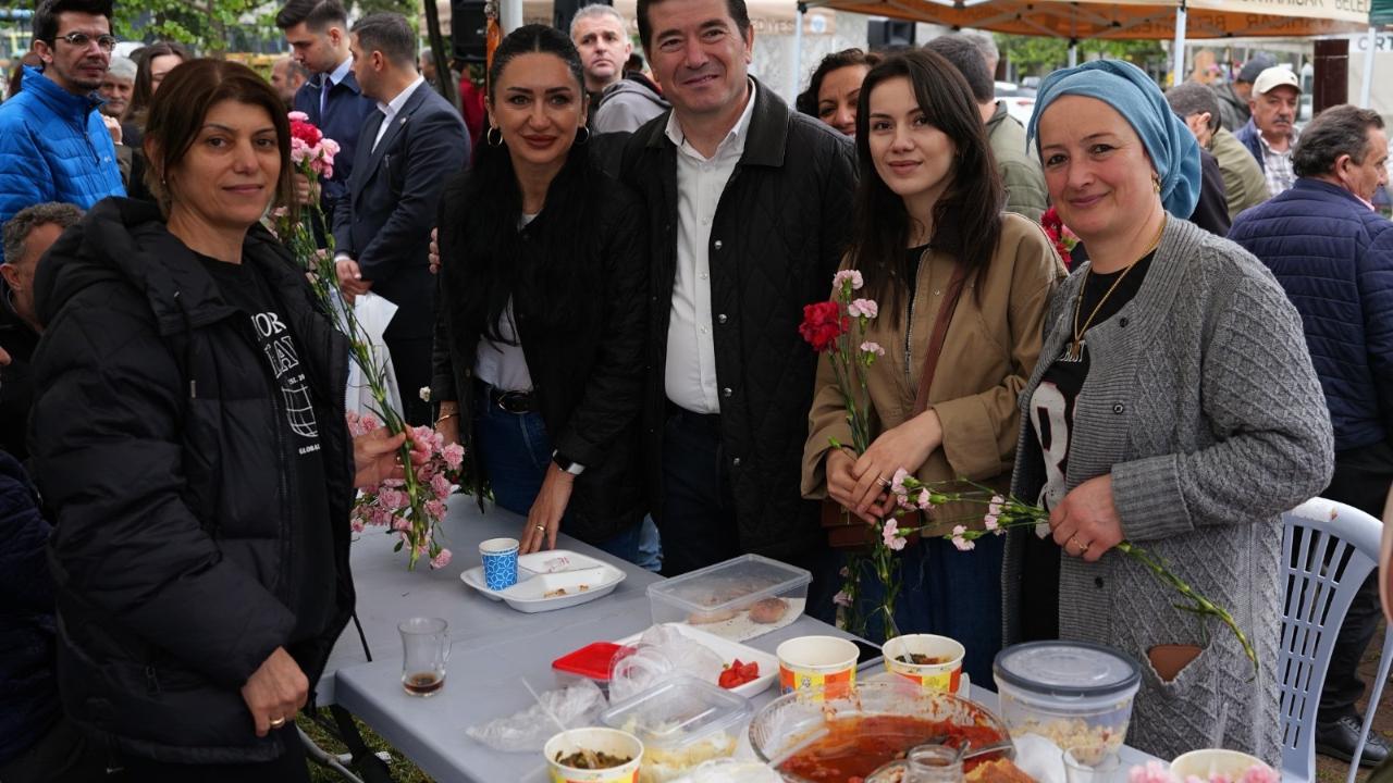 BAŞKAN KAYA, ANNELER GÜNÜ’NÜ KUTLADI