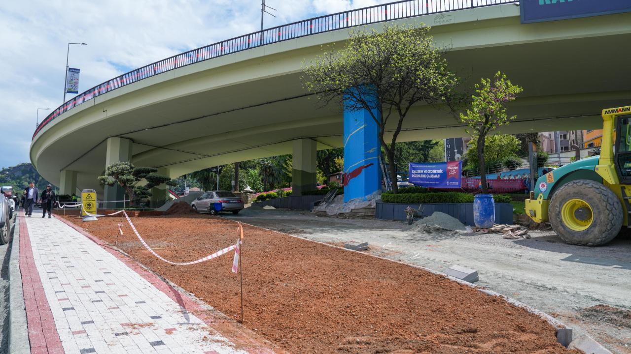 MEYDAN VİYADÜK ALTI MODERN YAŞAM ALANINA DÖNÜŞÜYOR