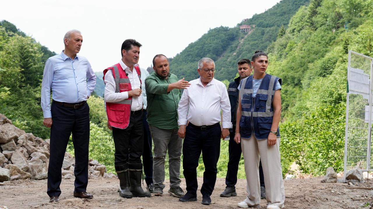 BAŞKAN KAYA, ÇAĞLAYAN ŞELALESİ PROJESİ’NDE İNCELEMELERDE BULUNDU