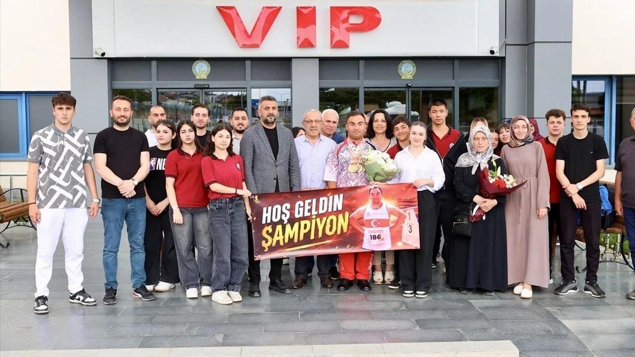 Trabzonlu Abdullah İnan'dan 7 Madalyalık Başarı