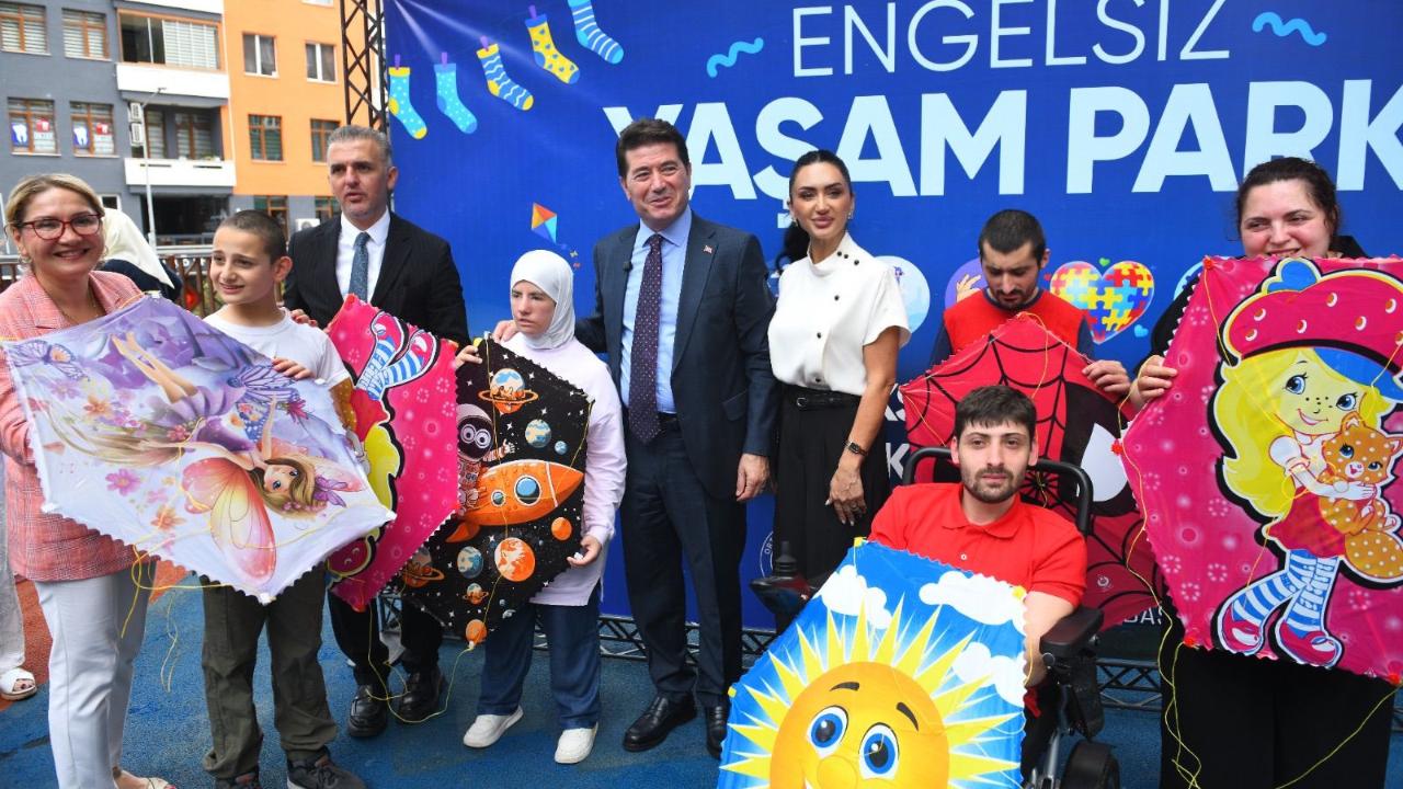 BAŞKAN KAYA, ÖZEL GEREKSİNİMLİ BİREYLERLE KAHVALTIDA BULUŞTU