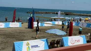PLAJ VOLEYBOLU TURNUVASI BAŞLIYOR